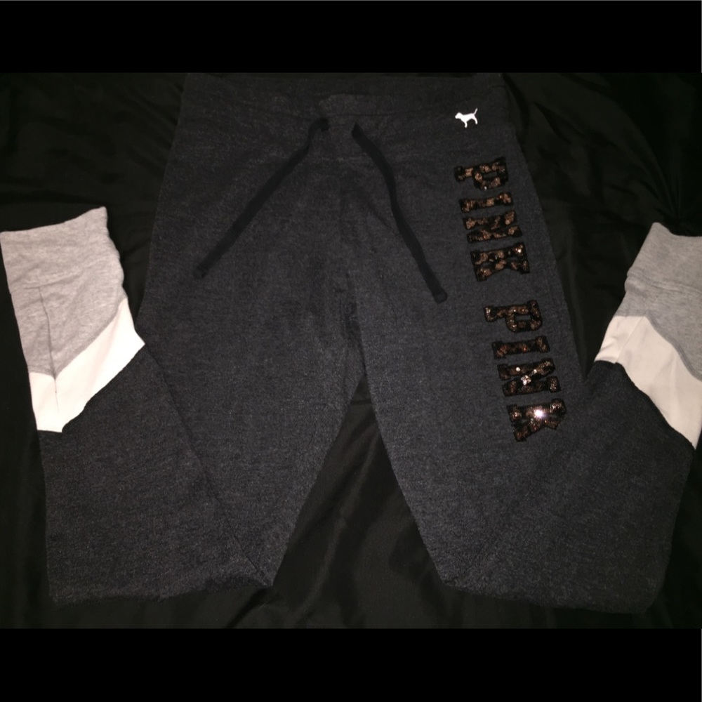 PINK Victoria’s Secret Bling Leggings